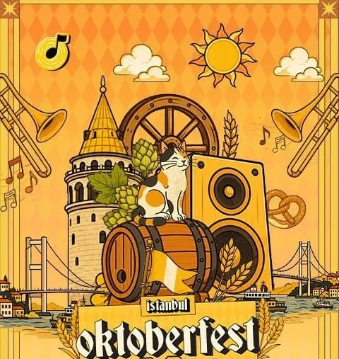 Canlı turuncu tonlardaki İstanbul Oktoberfest görselinde, Galata Kulesi ve Boğaz Köprüsü fonunda, üzerinde sevimli bir kedinin oturduğu ahşap bir fıçı ile şerbetçiotu, buğday, pretzel ve müzik aletleri, Bavyera'nın canlı festival ruhunu İstanbul'a taşıyor.