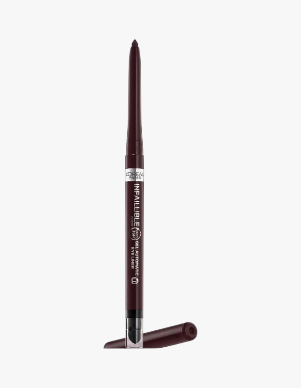 Marka Adı: L'Oreal Paris
Ürün Cinsiyeti: Belirtilmemiş
Ürün Tipi: Göz Kalemi
Ürün Sezonsallığı: Belirtilmemiş
Ürün Çeşidi: Jel Göz Kalemi
Ürün Özellikleri: Bu otomatik jel göz kalemi, zengin ve koyu mürdüm tonuyla gözlere derinlik katmak için tasarlanmıştır. 36 saate kadar kalıcı ve suya dayanıklı formülü sayesinde gün boyu akma veya bulaşma yapmaz. Jel yapısı kolay ve akıcı bir uygulama sağlarken, pratik otomatik mekanizması ile kullanım kolaylığı sunar. Hem doğal hem de etkileyici makyaj görünümleri için idealdir.
Öne Çıkan Detaylar:
- 36 saate kadar süren uzun ömürlü kalıcılık
- Suya dayanıklı formülü sayesinde akma ve bulaşma yapmaz
- Pratik otomatik mekanizmalı jel formül ile kolay uygulama
Kimler Kullanıyor?: Kalıcı ve etkileyici göz makyajını hayatının her anına taşımak isteyenler, suya dayanıklı ürünlerle gün boyu taze bir görünüm arayanlar için idealdir. Doğal kahverengi ve mürdüm tonlarıyla göz rengini vurgulamayı tercih edenler, aynı zamanda kolay uygulanan ve dağıtılabilen jel formülü sayesinde pratikliğe önem veren makyajseverler bu ürünü rahatlıkla tercih edebilir. Hem günlük kullanımda hem de özel anlarda göz makyajlarına derinlik katmayı arzulayan herkesin beğenisini kazanır.