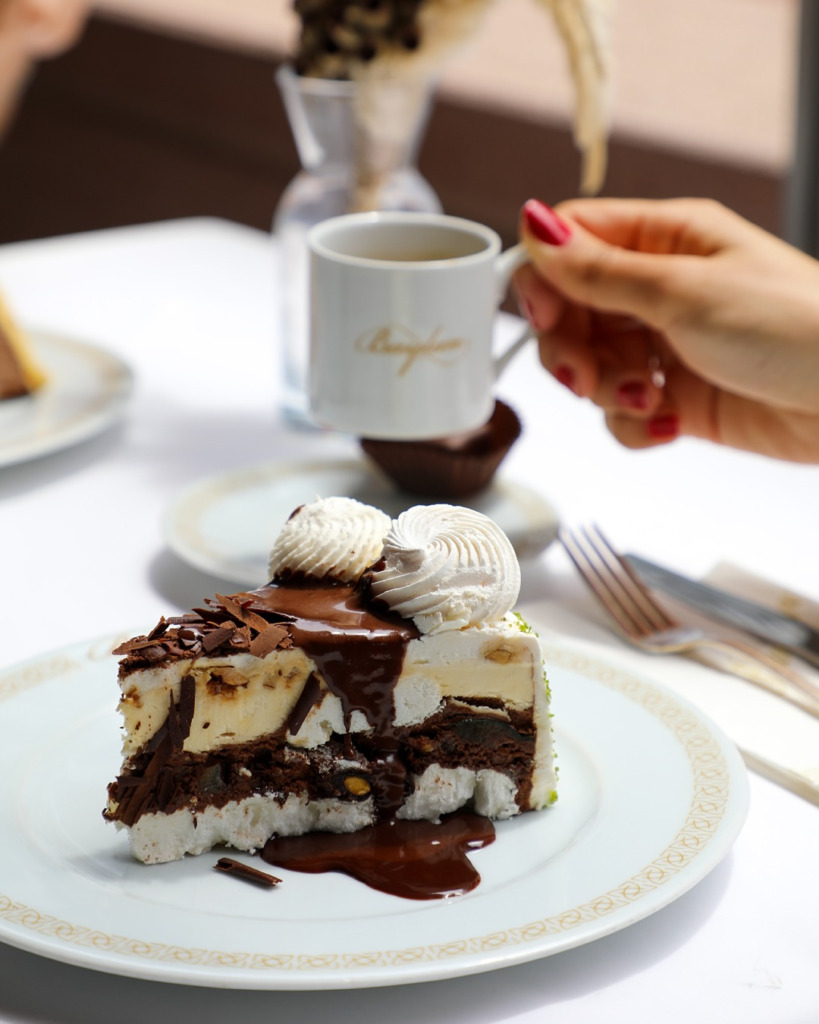 Cheesecake, Kruvasan, Tiramisu: Kadıköy’ün En İyi Tatlı Mekânları