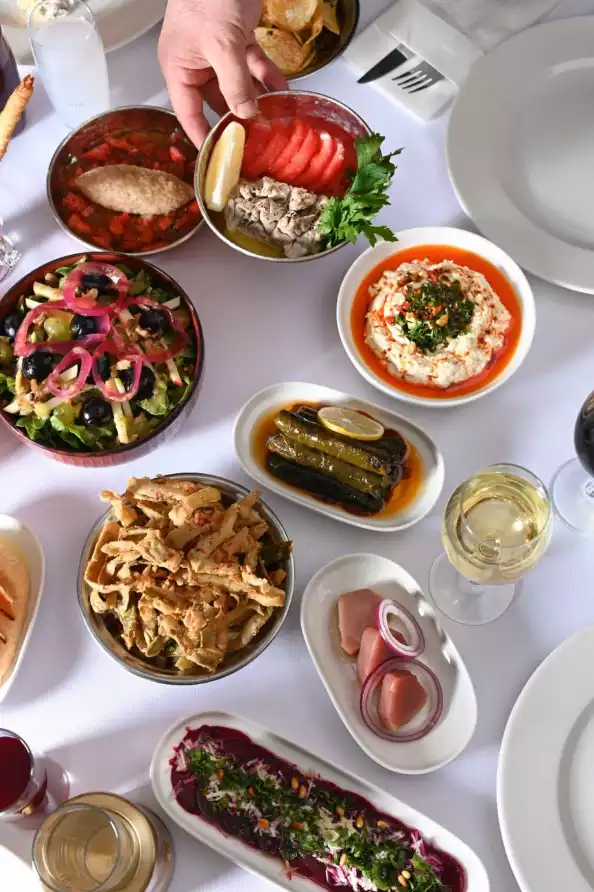 HaNi Restaurant mezeleri.