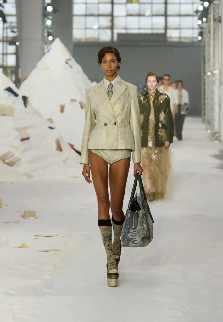 2026 İlkbahar-Yaz Milano Moda Haftası Defileleri