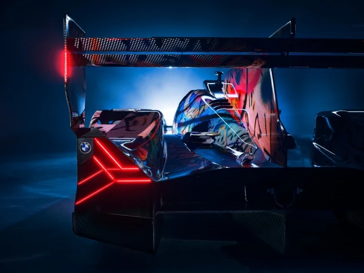 BMW Art Car Koleksiyonu’nun 50. Yılında En İkonik Sanat Otomobilleri