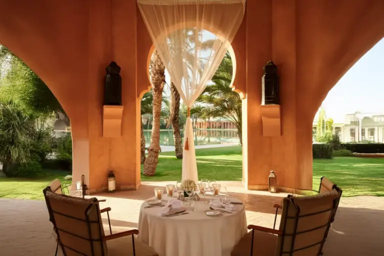 Saray Avlularından Büyülü Teraslara: Marakeş’in En İyi Restoranları