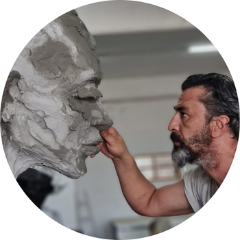 Ozan Ünal ile: “Rüya Hissi Süsler, Hafıza Anıyı”