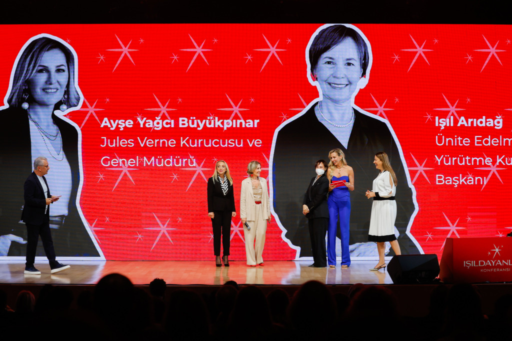 IŞILDAYANLAR Ödülleri: Eşitliğin Işığında Parlayan Başarılar