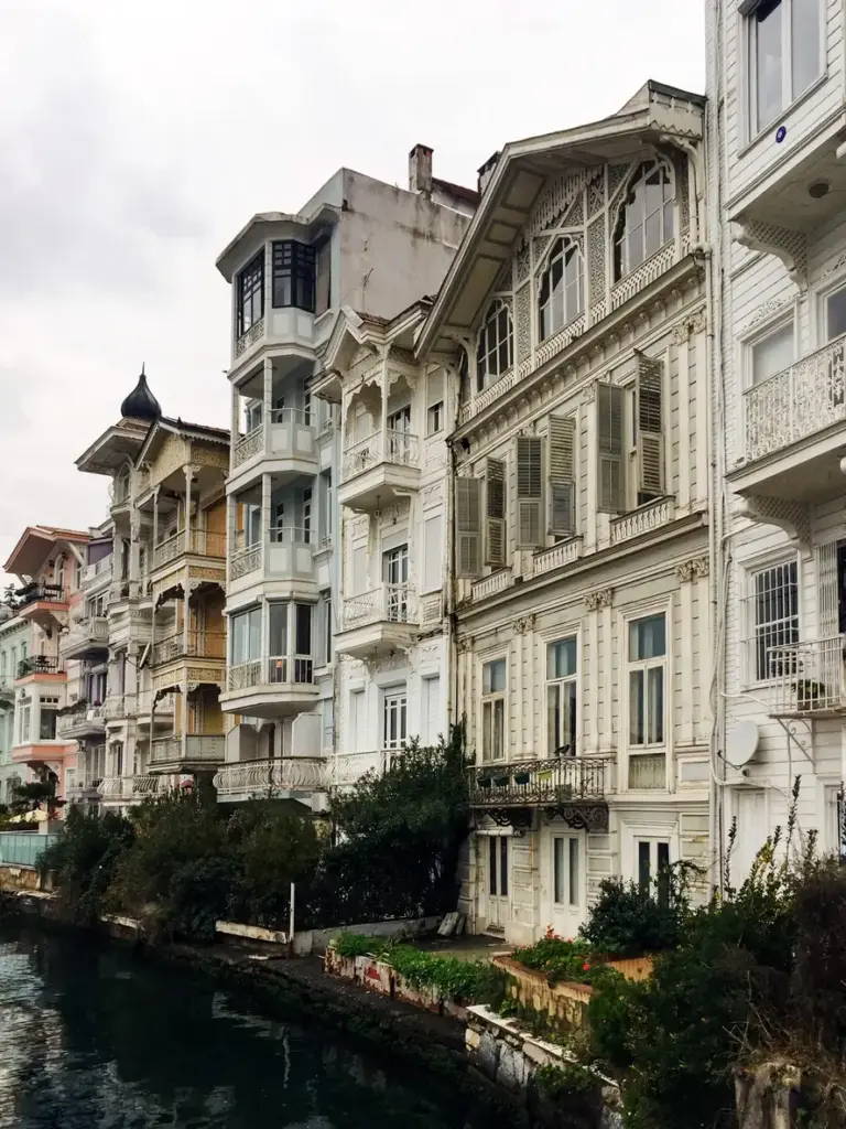 İki Kıta, Bin Hikâye: İstanbul’da Gezilecek Yerler Rehberi