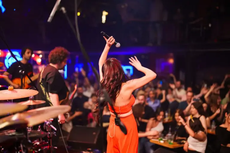 Şehrin Ritmini Yakalayın: Ankara’da Unutulmaz Bir Gece İçin En İyi 9 Canlı Müzik Adresi
