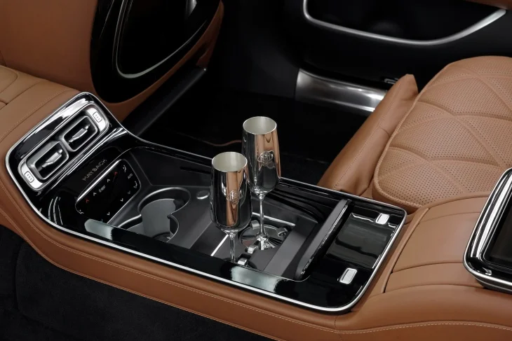 Mercedes-Maybach V12 Edition: Zamanın Ötesinde Bir Sessizlik