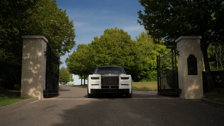 Yüz Yıllık Miras: Rolls-Royce Phantom Centenary Private Collection