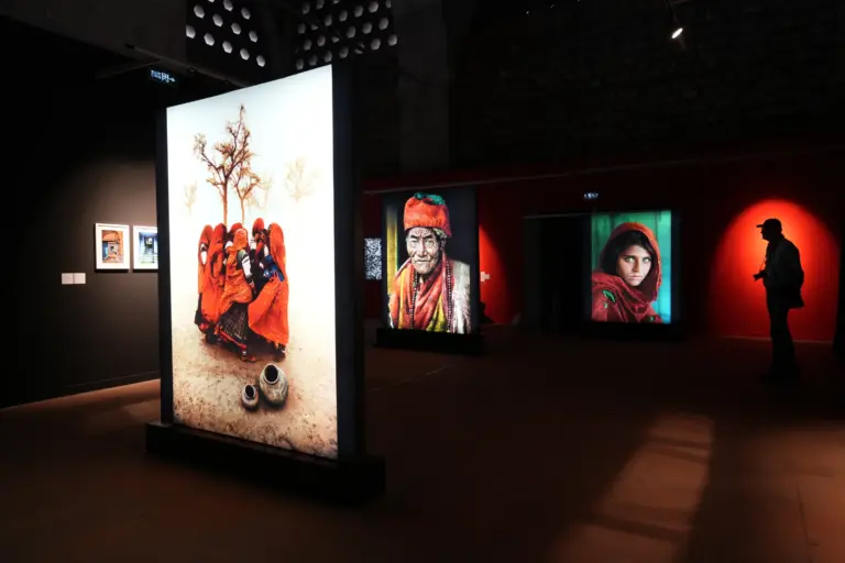 Dünya Prömiyeri: İkonik Fotoğrafçı Steve McCurry İstanbul’da