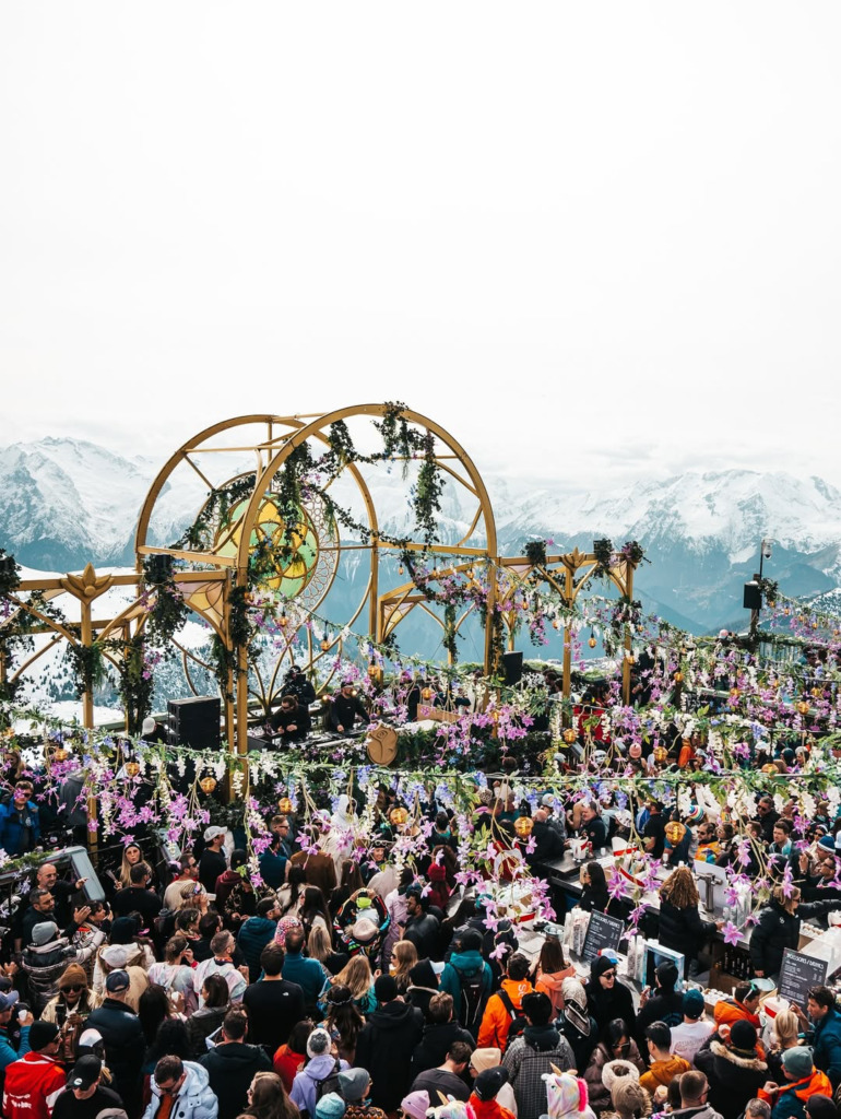 2026’nın En İyi Kış Festivalleri: Dünyadan Büyüleyici Etkinlikler