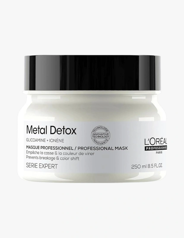 Ürün Cinsiyeti: Unisex
Ürün Tipi: Profesyonel Saç Bakımı
Ürün Sezonsallığı: Dört Mevsim
Ürün Çeşidi: Onarıcı Saç Maskesi
Ürün Özellikleri:
Metal Detox maske, saç telinde birikebilen metal kalıntılarını arındırmaya yardımcı olmayı hedefleyen profesyonel bir bakım ürünüdür. Saçın daha pürüzsüz, güçlü ve sağlıklı görünmesini destekler. Özellikle boyalı ve işlem görmüş saçlarda bakım rutinini tamamlayıcı bir adım olarak öne çıkar.
Öne Çıkan Detaylar:
Metal kalıntılarına karşı arındırıcı bakım
Profesyonel seri ürünü
Saç yapısını güçlendirmeye yardımcı
Boyalı saçlar için uygun
Kimler Kullanıyor?
Boyalı veya kimyasal işlem görmüş saçlarında profesyonel seviyede bakım arayan kullanıcılar için idealdir.
L’Oréal Professionnel Metal Detox maske ile saçlarınızı arındırın, daha güçlü ve pürüzsüz bir görünüm kazandırın.