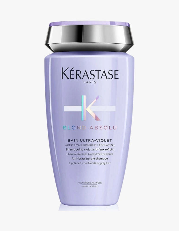Ürün Cinsiyeti: Unisex
Ürün Tipi: Saç Temizleme
Ürün Sezonsallığı: Dört Mevsim
Ürün Çeşidi: Mor Şampuan
Ürün Özellikleri:
Bain Ultra-Violet, sarı ve açılmış saçlarda turunculaşma ve sarı yansımaları nötralize etmeyi hedefleyen yoğun mor pigmentli bir şampuandır. Nazik temizleme sağlarken saç renginin daha soğuk ve berrak görünmesine yardımcı olur.
Öne Çıkan Detaylar:
Güçlü mor pigmentler
Sarı yansımaları dengelemeye yardımcı
Açık renkli saçlara özel formül
Profesyonel seri ürünü
Kimler Kullanıyor?
Sarı ve platin saç rengini korumak isteyen, profesyonel mor şampuanları tercih eden kullanıcılar için idealdir.
Kérastase Bain Ultra-Violet ile saç renginizi dengeleyin, soğuk tonları koruyun.