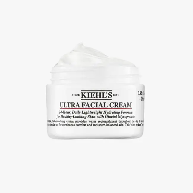 Ürün Cinsiyeti: Unisex
Ürün Tipi: Cilt Bakımı
Ürün Sezonsallığı: Dört Mevsim
Ürün Çeşidi: Nemlendirici Krem
Ürün Özellikleri:
Kiehl’s Ultra Facial Cream, hafif ama yoğun nem sağlayan formülüyle cildin gün boyu nemli kalmasına yardımcı olur. Kremsi dokusu ciltte ağırlık yapmadan emilir; farklı iklim koşullarında dahi konforlu bir kullanım sunar. Günlük bakım rutininin temel nem adımı olarak öne çıkar.
Öne Çıkan Detaylar:
Uzun süreli nem desteği
Hafif ama besleyici yapı
Günlük kullanıma uygun
Farklı cilt tipleriyle uyumlu
Kimler Kullanıyor?
Nemlendirme adımında güvenilir ve zamansız bir ürün arayan kullanıcılar için idealdir.
Kiehl’s Ultra Facial Cream ile cildinizi gün boyu nemlendirin ve konforlu bir bakım deneyimi yaşayın.