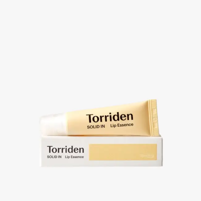 Ürün Cinsiyeti: Unisex
Ürün Tipi: Dudak Bakımı
Ürün Sezonsallığı: Dört Mevsim
Ürün Çeşidi: Dudak Esansı
Ürün Özellikleri:
Torriden Solid-In Ceramide Lip Essence, seramid odaklı formülüyle dudak bariyerini desteklemeyi ve yoğun nem sağlamayı hedefler. Parlak ama ağır olmayan dokusu dudaklarda konforlu bir his bırakır. Günlük bakımda veya gece rutininin parçası olarak kullanılabilir.
Öne Çıkan Detaylar:
Seramid destekli bakım
Yoğun nem ve konfor
Parlak ama hafif doku
Günlük ve gece kullanımına uygun
Kimler Kullanıyor?
Dudaklarında kuruluk ve gerginlik hissi yaşayan, bariyer odaklı bakım ürünlerini tercih eden kullanıcılar için idealdir.
Torriden Ceramide Lip Essence ile dudaklarınıza yoğun nem ve bariyer desteği kazandırın.