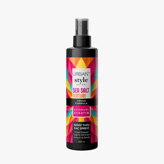 Ürün Cinsiyeti: Unisex

Ürün Tipi: Saç Şekillendirme Ürünü

Ürün Sezonsallığı: İlkbahar / Yaz

Ürün Çeşidi: Deniz Tuzu Spreyi

Ürün Özellikleri:
Urban Care Style Guide deniz tuzu spreyi, saçlara doğal dalgalı ve hacimli bir görünüm kazandırmayı hedefler. Plajdan çıkmış etkisi sunan formülü, saçı sertleştirmeden şekil verir. Günlük, rahat ve zahmetsiz stiller için ideal bir tamamlayıcıdır.

Öne Çıkan Detaylar:

Doğal dalga ve hacim etkisi

Hafif ve konforlu kullanım

Plaj dalgası görünümü

Günlük stil için uygun

Kimler Kullanıyor?
Saçında doğal, dağınık ve zahmetsiz bir stil yaratmayı seven, şekillendirmede hafif ürünleri tercih eden kullanıcılar için uygundur.

Urban Care deniz tuzu spreyi ile saçlarınıza doğal dalga ve hacim kazandırın, zahmetsiz stil yaratın.