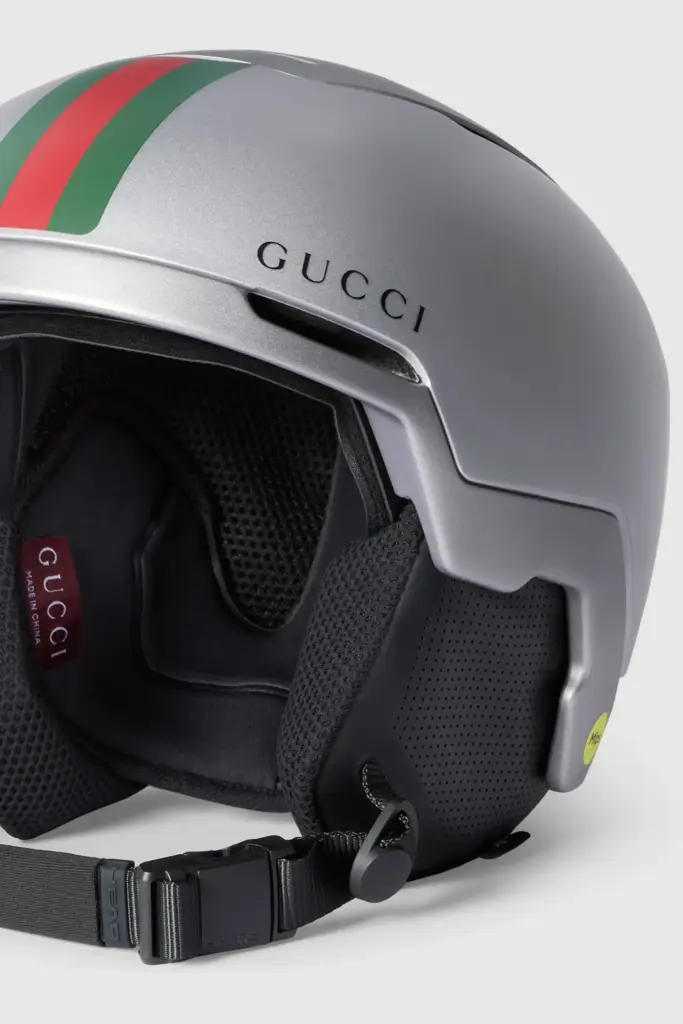 Gucci kayak koleksiyonundan gri renk kayak kayak kaskı