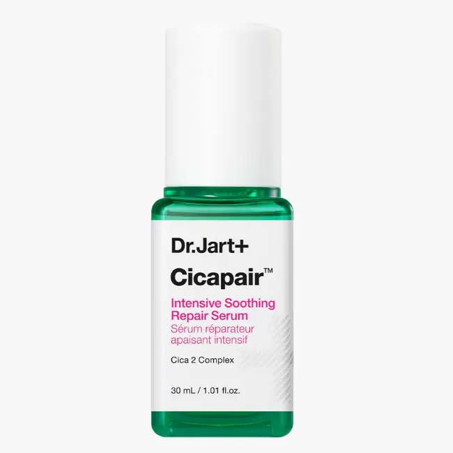 Ürün Cinsiyeti: Unisex
Ürün Tipi: Cilt Bakımı
Ürün Sezonsallığı: Dört Mevsim
Ürün Çeşidi: Yatıştırıcı Serum
Ürün Özellikleri:
Dr.Jart+ Cicapair™ serum, cildi yatıştırmaya ve onarmaya odaklanan formülüyle hassasiyet eğilimli ciltler için destek sunar. Hafif serum dokusu ciltte hızla emilir, bakım rutininin sakinleştirici adımı olarak konumlanır. Cilt bariyerinin konforunu artırmayı hedefler.
Öne Çıkan Detaylar:
Yatıştırıcı ve onarıcı bakım
Hafif, hızlı emilen serum doku
Hassas ciltlere uygun yaklaşım
Günlük rutinde kullanılabilir
Kimler Kullanıyor?
Cildinde hassasiyet, kızarıklık veya konforsuzluk hisseden; bakımında yatıştırıcı ürünlere yönelen kullanıcılar için idealdir.
Dr.Jart+ Cicapair serum ile cildinizi yatıştırın, onarın ve dengeli bir bakım sağlayın.