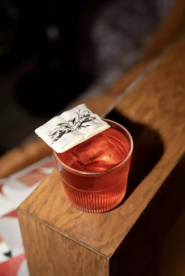 Onur Balk ile Sezginin Rehberliğinde: Agata ve Inspired Cocktail Lab’in Deneyim Dili