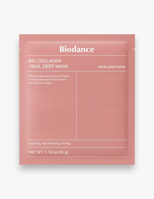 Hafif somon renginde, üzerinde Biodance logosu ve BIO COLLAGEN -REAL DEEP MASK başlığı beyaz yazı ile dikkat çekici bir şekilde yer alan, nemlendirici ve cilt sıkılaştırıcı faydalar sunan, Probiotics-Galactomyces Ferment Filtrate içeren tek kullanımlık bir yaprak maske paketi.