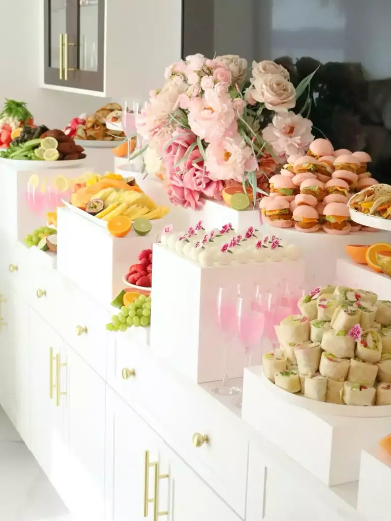 Şık Davetler ve Kusursuz Organizasyonlar İçin Öne Çıkan Catering Firmaları