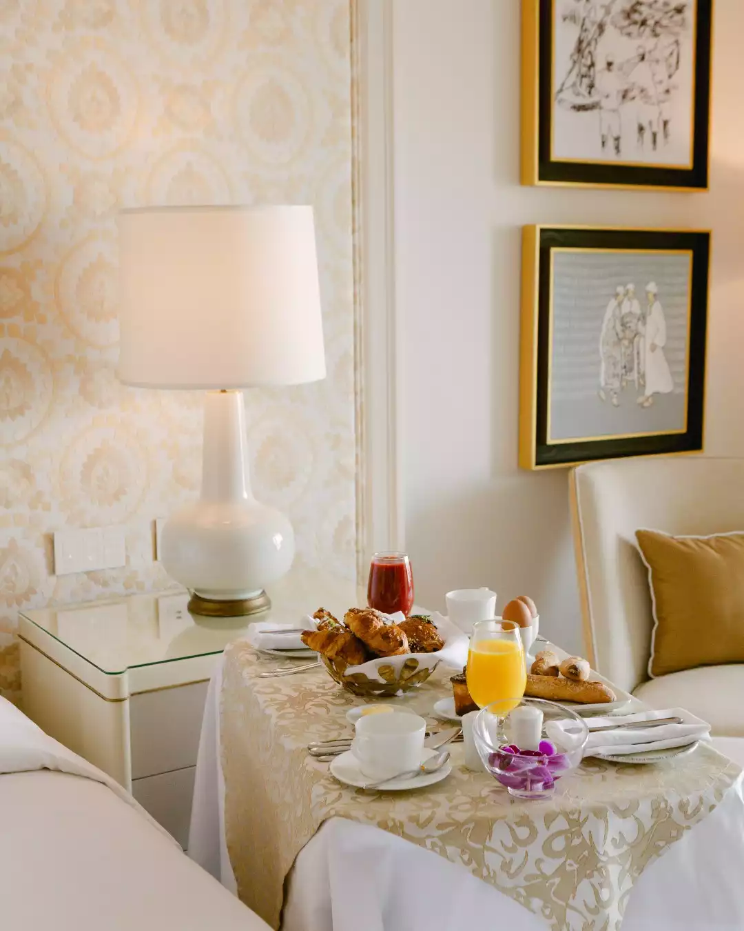 Four Seasons Hotel Cairo at Nile Plaza oda içi görüntüsü