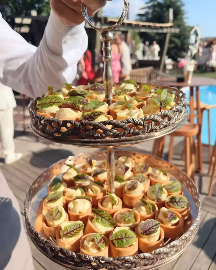 Şık Davetler ve Kusursuz Organizasyonlar İçin Öne Çıkan Catering Firmaları