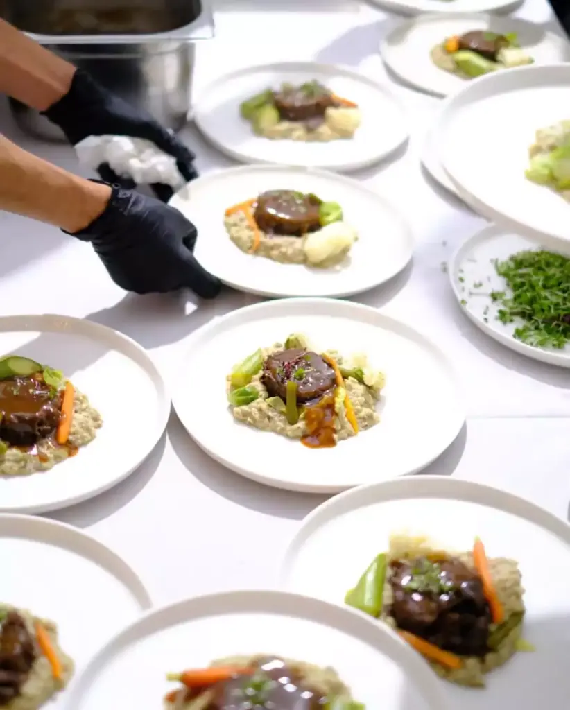 Şık Davetler ve Kusursuz Organizasyonlar İçin Öne Çıkan Catering Firmaları