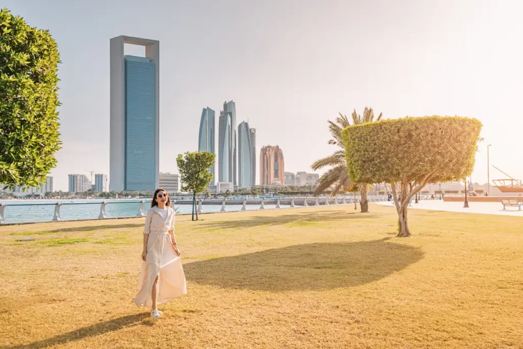 abu dabide ne giyilir