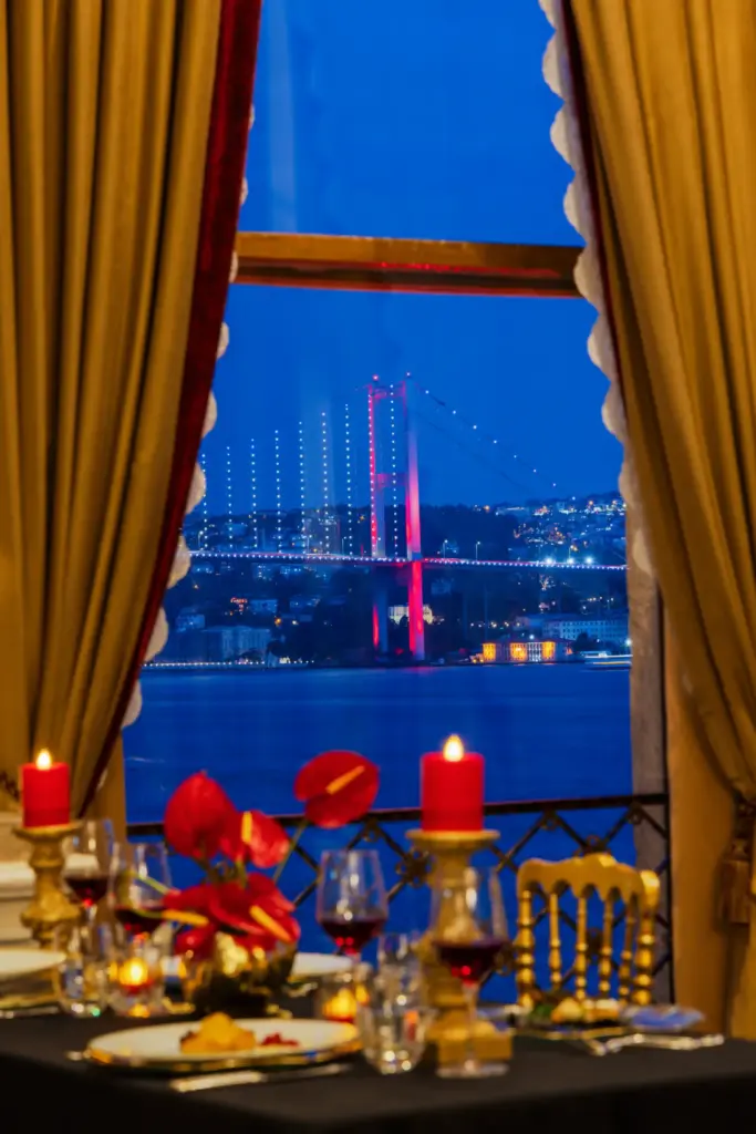 Lüks Gala’dan Sıcak Konserlere: 2026 Yılbaşı Program Rehberi