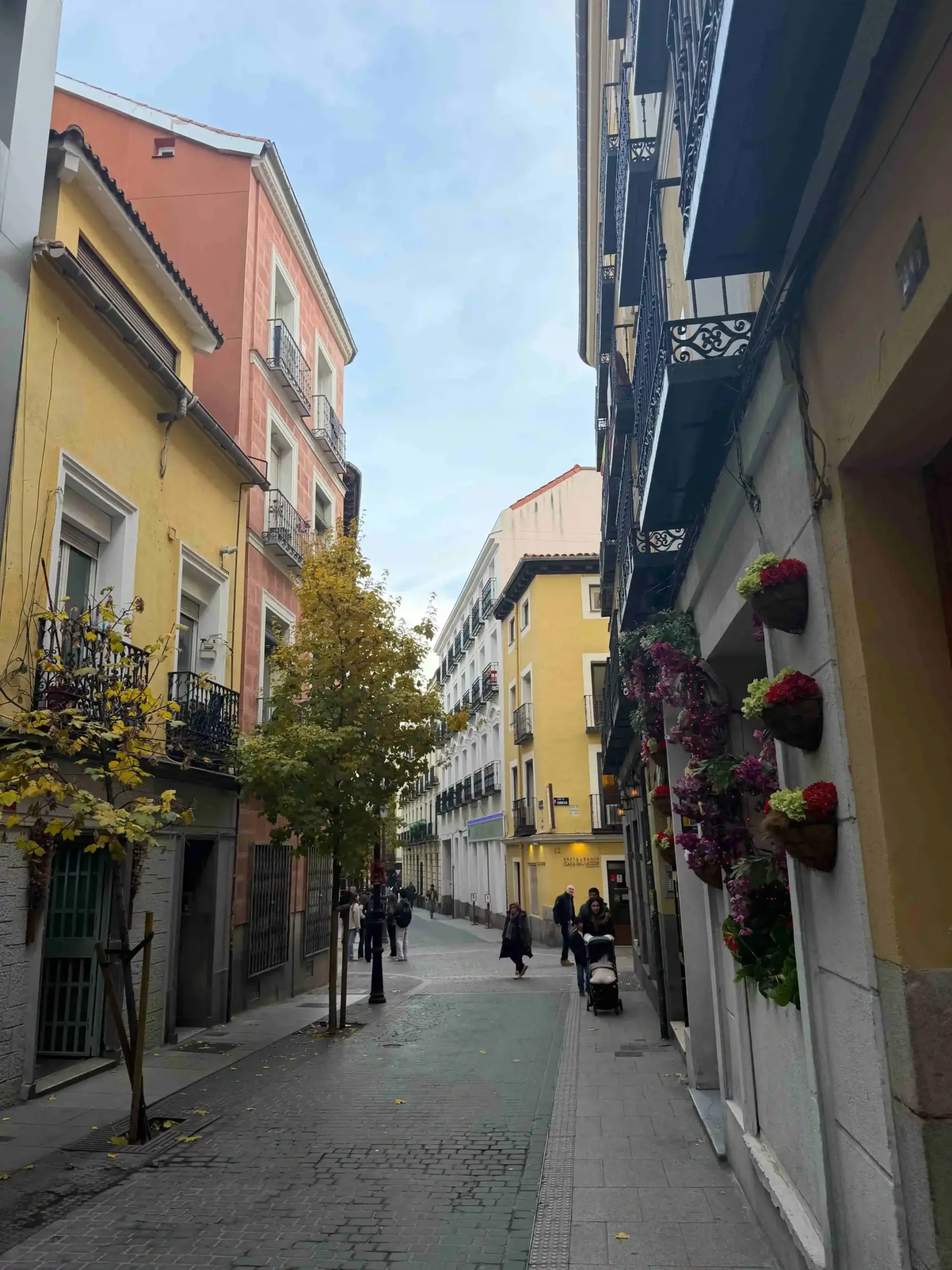 Madrid Seyahat Rehberi: Oyuncu Aslı İnandık’ın Önerileriyle