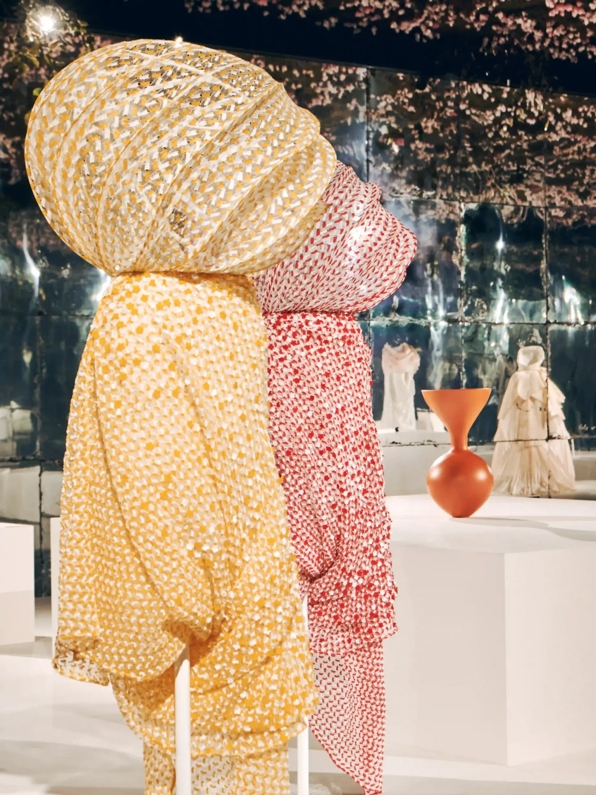 Burberry'nin 170. Yılı V&A'de Kutlanıyor: 2026'da Mutlaka Görmeniz Gereken Moda Sergileri