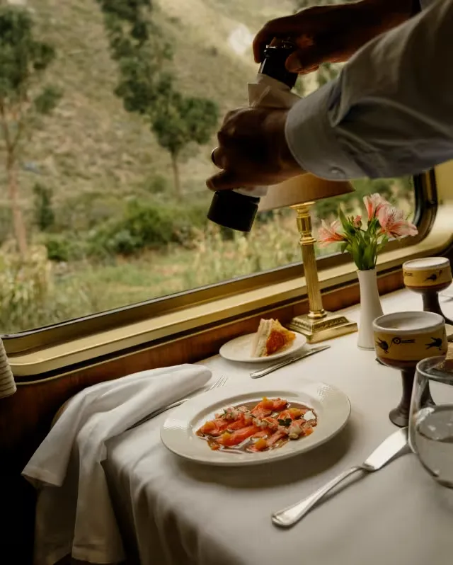 Belmond Hiram Bingham, öğle yemeği