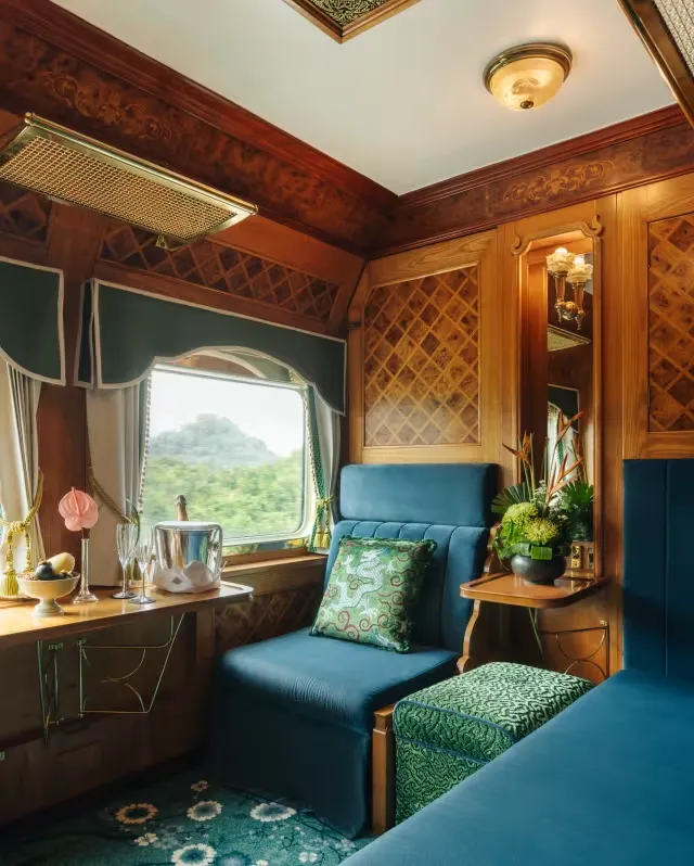 Eastern & Oriental Express, iç salon
