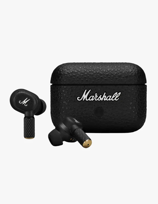 Marka Adı: Marshall
Ürün Adı: Marshall Motif II A.N.C Bluetooth Kulak İçi Kulaklık
Ürün Cinsiyeti: Belirtilmemiş
Ürün Tipi: Kulak İçi Kulaklık
Ürün Sezonsallığı: Belirtilmemiş
Ürün Çeşidi: Kablosuz Kulak İçi Kulaklık (TWS)
Ürün Özellikleri: Siyah renkte, ikonik Marshall amfilerinden ilham alan dokulu bir şarj kutusu ve kulaklıklardan oluşan bu TWS kulaklık, şık ve dayanıklı bir tasarıma sahiptir. Kulaklıklar üzerinde 'M' logosu ve altın renkli detaylarla süslenmiş, tırtıklı saplar bulunur. Gelişmiş Aktif Gürültü Engelleme (ANC) özelliği ile dış sesleri izole ederken, Bluetooth 5.3 teknolojisi sayesinde hızlı ve kesintisiz bağlantı sunar. Çoklu cihaz desteği ile kolayca farklı cihazlar arasında geçiş yapılabilir. IPX5 suya ve tere dayanıklılık sertifikası ile spor ve dış mekan kullanımlarına uygundur. 108 dB duyarlılığı, 20 Hz - 20 kHz frekans aralığı ve 16 Ohm empedans ile yüksek kaliteli ses deneyimi sunar. Şarj kutusuyla birlikte toplam 30 saate kadar kullanım süresi mevcuttur.
Öne Çıkan Detaylar:
- İkonik Marshall amfi tasarımından ilham alan dokulu yüzey.
- Gelişmiş Aktif Gürültü Engelleme (ANC) teknolojisi.
- Çoklu cihaz desteği ve hızlı Bluetooth 5.3 bağlantısı.
Kimler Kullanıyor?: Rock'n roll ruhunu ve vintage estetiği modern teknolojiyle birleştirmek isteyen, müziğe bir yaşam tarzı olarak yaklaşan, stil sahibi ve güçlü bir duruş sergilemeyi seven herkes için idealdir. Sadece dinlemekle kalmayıp, giyiminden aksesuarlarına kadar kişisel tarzını ses deneyimine yansıtmak isteyenler bu kulaklığı tercih edecektir.