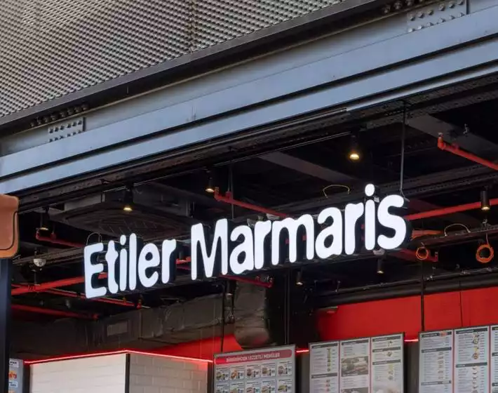 Etiler Marmaris – Türk mutfağı ve et ürünleri ağırlıklı seçenekler ile tanıdık lezzetler sunan restoranlardan biri.