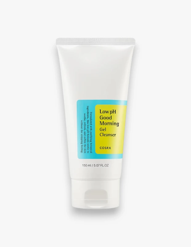 Marka Adı: COSRX
Ürün Adı: Cosrx Low Ph Morning Gel Cleanser
Ürün Cinsiyeti: Unisex
Ürün Tipi: Yüz Temizleme Jeli
Ürün Sezonsallığı: Yaz
Ürün Çeşidi: Arındırıcı Yüz Temizleyici
Ürün Özellikleri: Düşük pH formülüyle cildi nazikçe arındıran ve tazeleyen bu jel temizleyici, botanik içeriklerle zenginleştirilmiştir. Cildin doğal nem bariyerine zarar vermeden gözenekleri derinlemesine temizler, kuruluk veya gerginlik hissi bırakmaz. Cildi rahatlatır, yumuşatır ve sonraki bakım adımlarına pürüzsüz, nefes alan bir zemin hazırlamak üzere tasarlanmıştır. Özellikle hafif yapısıyla yaz aylarında cildi yormadan etkili temizlik sağlar ve 150 ml boyutuyla uzun süreli kullanım sunar.
Öne Çıkan Detaylar:
- Cildin doğal pH dengesine uygun, düşük pH formülü.
- Nazikçe arındırırken cildi kuruluk ve gerginlik hissinden korur.
- Botanik içeriklerle zenginleştirilmiş jel yapısıyla cildi rahatlatır ve tazeler.
Kimler Kullanıyor?: Cildini nazikçe ve etkili bir şekilde arındırmak isteyen, özellikle sabah rutininde ferahlatıcı bir başlangıç arayan herkes bu ürünü rahatlıkla kullanabilir. Hassas ciltler dahil tüm cilt tiplerine uygun yapısıyla, cilt bariyerine özen gösteren ve temizlik sonrası kuruluk hissi yaşamak istemeyen kişilerin favorisi olacaktır. Hafif dokulu ve yüksek performanslı ürünleri tercih eden, özellikle yaz aylarında cildini yormadan canlı ve ışıltılı bir görünüm hedefleyenler için idealdir.