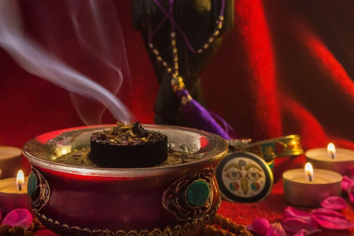 Feng Shui ve Aromaterapi ile 2026’da Evin Enerjisini Dengelemek