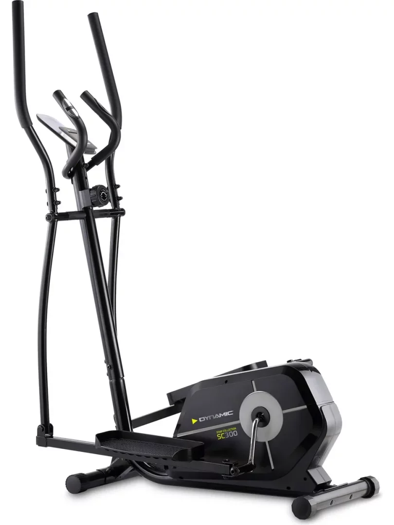 DYNAMIC markalı SC300 model, siyah renkli bu eliptik bisiklet, ev tipi fitness bisikletleri kategorisinde yer alan ve iki uzun hareketli kolu, sabit tutacakları ve geniş pedalları bulunan modern bir kardiyo aleti olarak beyaz zeminde sergileniyor.
