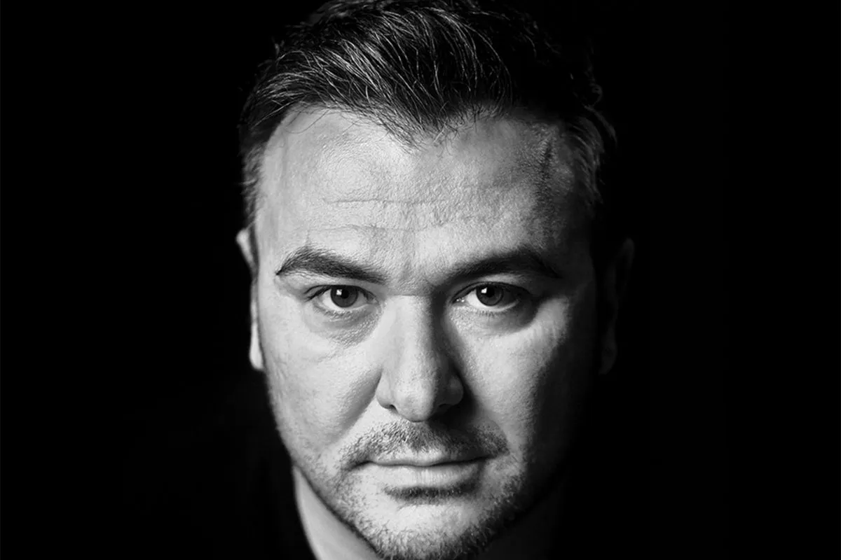 Antonis Remos İstanbul Konseri Öncesi Anlattı: Sahnede Zaman Yavaşlıyor