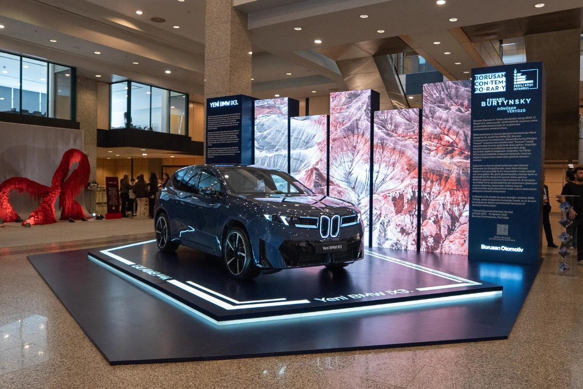 CI Bloom’da Sanat, Doğa ve Yeni BMW iX3 Bir Arada