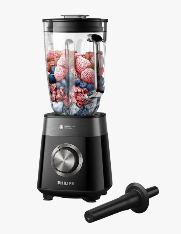 Marka Adı: Philips
Ürün Adı: Philips Blender
Ürün Cinsiyeti: Unisex
Ürün Tipi: Blender
Ürün Sezonsallığı: Belirtilmemiş
Ürün Çeşidi: Masaüstü Blender
Ürün Özellikleri: Görselde buz ve çeşitli donmuş meyvelerle dolu şeffaf bir karıştırma haznesine sahip olan bu Philips blender, modern ve şık bir tasarıma sahiptir. Siyah renkli tabanı, fırçalanmış metal detaylı hız kontrol düğmesiyle tamamlanmıştır. Ürünün tabanında ProBlend Plus Teknolojisi ibaresi açıkça görülmekte olup, çok kademeli hız ayarları ve buz kırma/darbeli çalıştırma seçenekleri sunan döner bir kontrol düğmesi bulunmaktadır. Yüksek performanslı karıştırma kapasitesine sahip olduğu anlaşılan cihaz, yanında kalın karışımları kolayca karıştırmak için tasarlanmış ergonomik bir sıkıştırma aparatı ile birlikte gelir. Dayanıklı malzemeden yapılmış karıştırma haznesi ve estetik tabanı, mutfak tezgahında modern bir görünüm sergiler.
Öne Çıkan Detaylar:
- ProBlend Plus Teknolojisi ile yüksek performanslı karıştırma
- Çok kademeli hız ayarı ve buz kırma fonksiyonu
- Geniş kapasiteli, dayanıklı şeffaf karıştırma haznesi
- Kalın karışımlar için özel sıkıştırma aparatı
Kimler Kullanıyor?: Günlük hayatında pratik ve sağlıklı beslenme çözümleri arayan, taze smoothie'ler, besleyici içecekler veya hızlı atıştırmalıklar hazırlamayı seven herkes bu blenderı tercih edebilir. Mutfakta zaman kazanmak isteyen, fonksiyonellik kadar modern ve şık tasarımı da önemseyen kullanıcılar için idealdir. Özellikle yoğun temposuna rağmen beslenmesine dikkat eden ve hızlı çözümlerle sağlıklı yaşam tarzını sürdürmek isteyen bireylerin mutfaklarında vazgeçilmez bir yardımcı olacaktır.