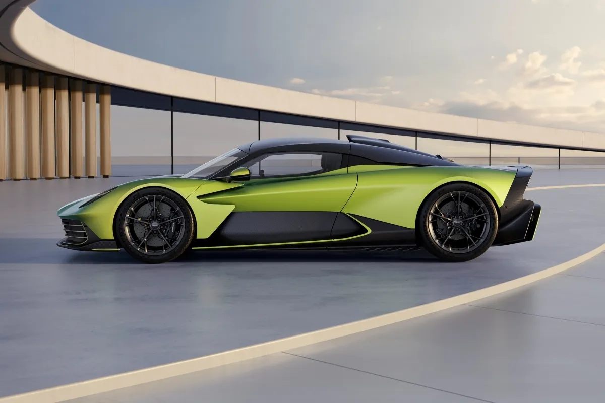 Yollardaki F1: Aston Martin’in Bugüne Kadarki En Radikal Modeli