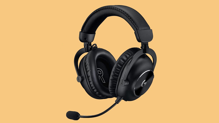 Marka Adı: Logitech
Ürün Adı: Logitech Unisex G Pro X 2 Lightspeed
Ürün Cinsiyeti: Unisex
Ürün Tipi: Kulak Üstü Oyuncu Kulaklığı
Ürün Sezonsallığı: Belirtilmemiş
Ürün Çeşidi: Kablosuz
Ürün Özellikleri: Siyah renkli, ergonomik tasarıma sahip bu kulak üstü oyuncu kulaklığı, dayanıklı çelik ve alüminyum alaşımlı esnek çerçevesiyle uzun süreli kullanımlara uygun üretilmiştir. Kulak pedleri ve kafa bandı konforlu dolguya sahiptir. Ses bozulmalarını sıfıra indiren 50 mm Grafen sürücüler sayesinde kristal netliğinde bir ses deneyimi sunar. Gecikmesiz Lightspeed kablosuz bağlantı teknolojisi ve Blue VO!CE teknolojisi ile yayıncı kalitesinde filtreler sunan çıkarılabilir mikrofonuyla kusursuz iletişim imkanı tanır. Tek şarjla 50 saate varan pil ömrüyle kesintisiz oyun keyfi vadediyor.
Öne Çıkan Detaylar:
- Ses bozulmasını engelleyen 50 mm Grafen sürücüler
- Gecikmesiz Lightspeed kablosuz bağlantı teknolojisi
- 50 saate varan dayanıklı batarya ömrü
- Blue VO!CE teknolojisi ile yayıncı kalitesinde mikrofon filtreleri
Kimler Kullanıyor?: Bu oyuncu kulaklığı, sanal arenalarda rakiplerinin her adımını duymak isteyen rekabetçi oyuncular için tasarlandı. Karmaşık ses sahnelerinde bile en ince detayları ayırt ederek oyun içi avantaj arayan, kesintisiz kablosuz deneyime ve yayıncı kalitesinde net iletişime önem veren PC oyuncuları için idealdir. Konforlu yapısıyla uzun oyun maratonlarında bile performanstan ödün vermek istemeyen herkes bu ürünü tercih edebilir.