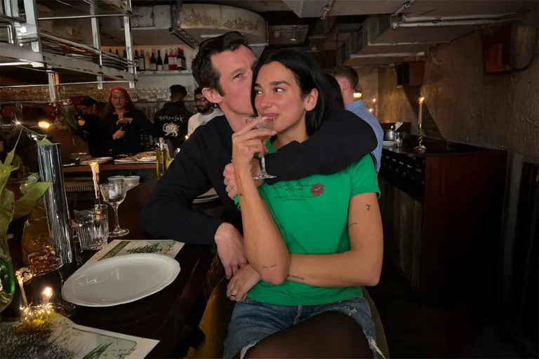 Dua Lipa Dünyadan Favori Adreslerini Paylaştı: İstanbul’dan Bir Mekân da Listede Yer Aldı