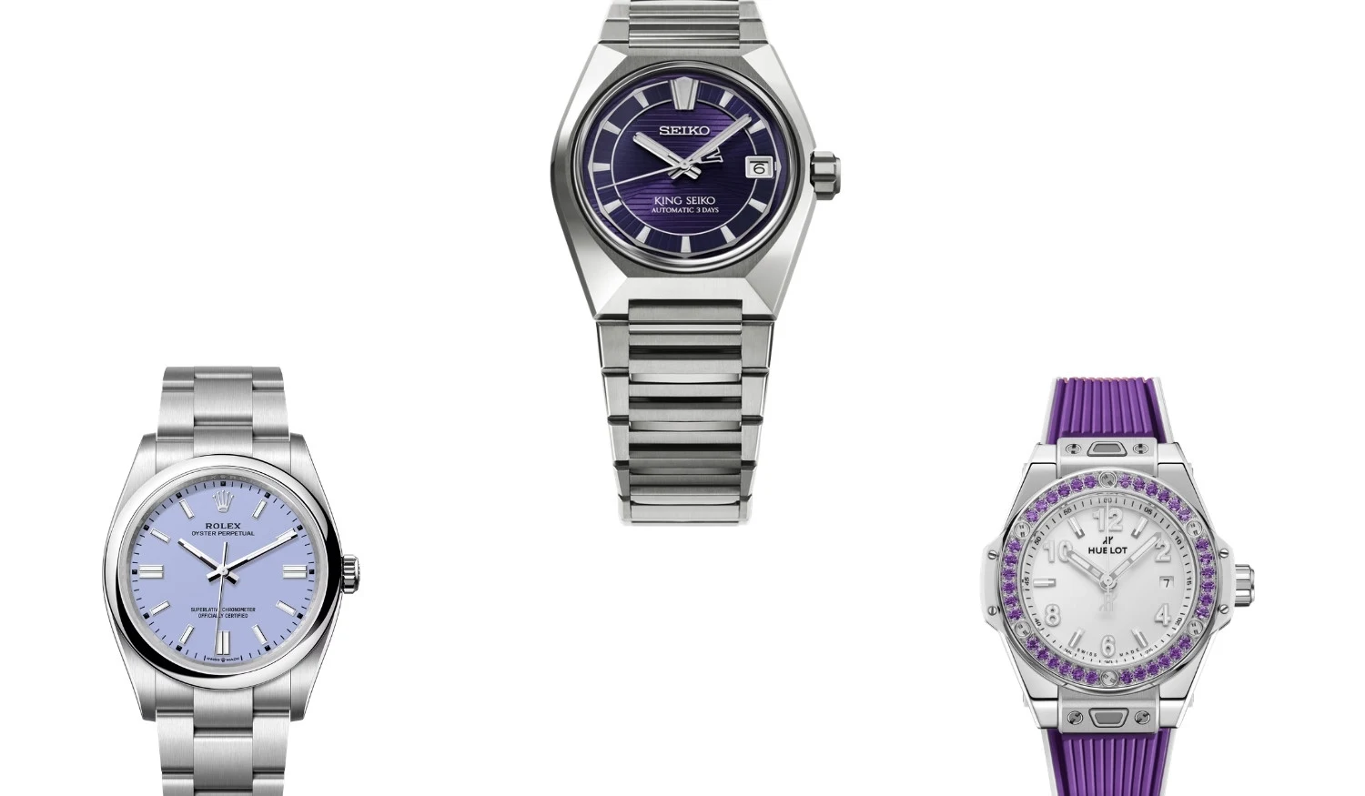 Beyaz bir zeminde sergilenen, farklı tonlarda mor detaylara sahip üç lüks saat modeli: sol altta lavanta kadranlı metal bilezikli bir Rolex Oyster Perpetual, ortada çizgili mor kadranı ve metal bileziği olan bir King Seiko ile sağ altta mor taşlı bezeli ve mor kauçuk kayışı olan göz alıcı bir Hublot Big Bang; en iyi mor saatler koleksiyonunu temsil ediyor.