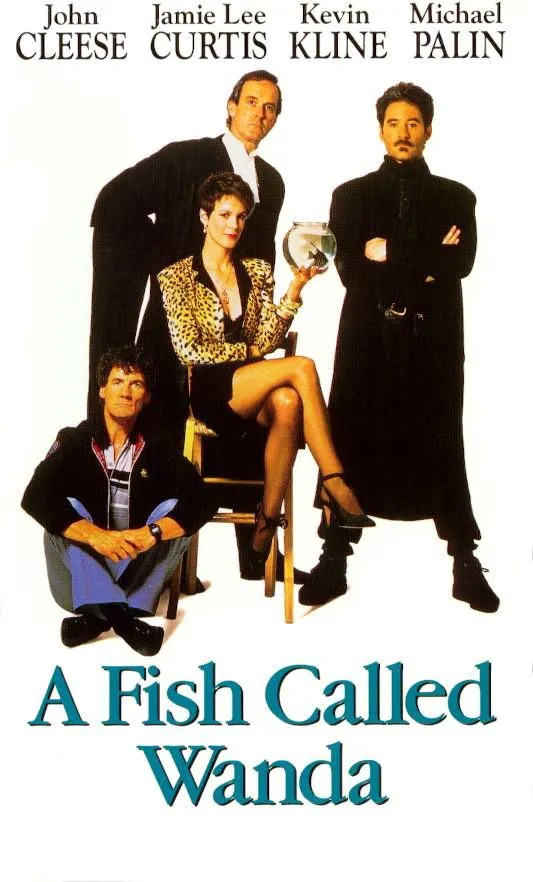 Beyaz bir arka plan üzerinde, sinema dünyasının unutulmaz komedi filmlerinden A Fish Called Wanda'nın posteri; ortada leopar desenli bir ceketle sandalyede oturmuş, elinde küçük bir balık kasesi tutan Jamie Lee Curtis, arkasında takım elbiseli John Cleese, uzun koyu paltolu Kevin Kline ve önde bağdaş kurmuş oturan Michael Palin'i içeren dört ana oyuncuyu vurguluyor.