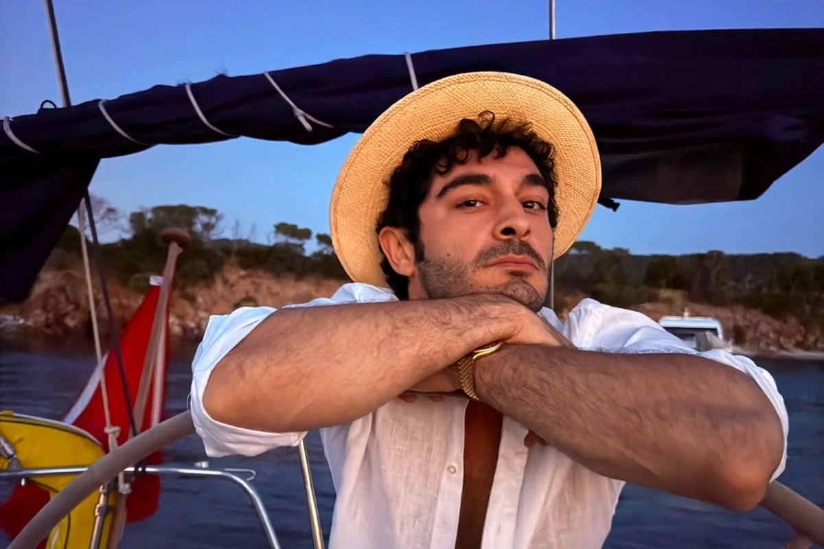 Burak Deniz Anlattı: Mavi Yolculuktaki Favori Koyları ve Tekne Rotaları