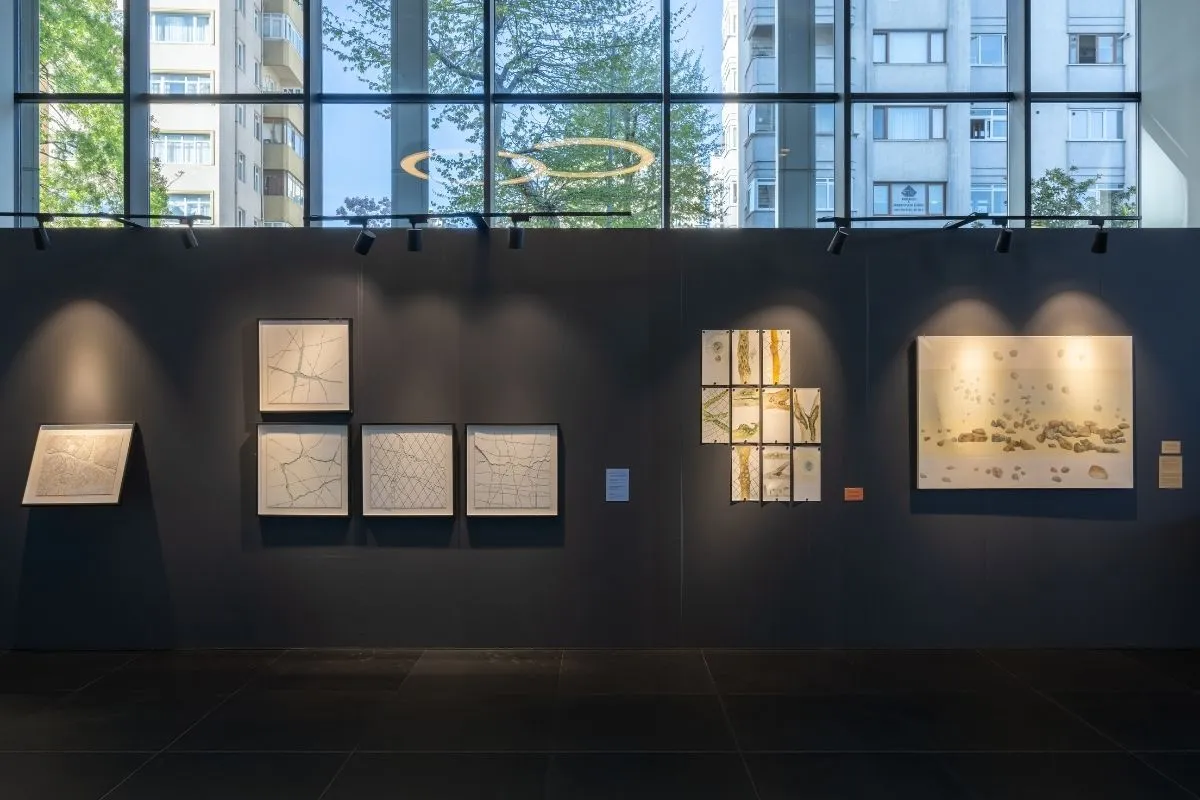Quick Art Space ve “Deftere Düşen Sabah Işığı” Sergisi Üzerine