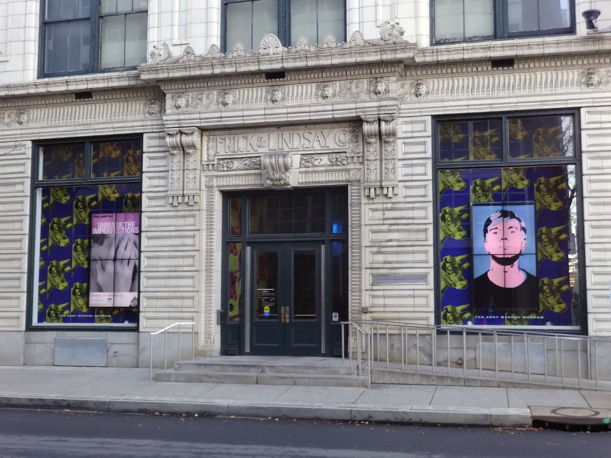 Sıradanı Sanata Dönüştüren Renkli Bir Başkaldırı: Pop Art